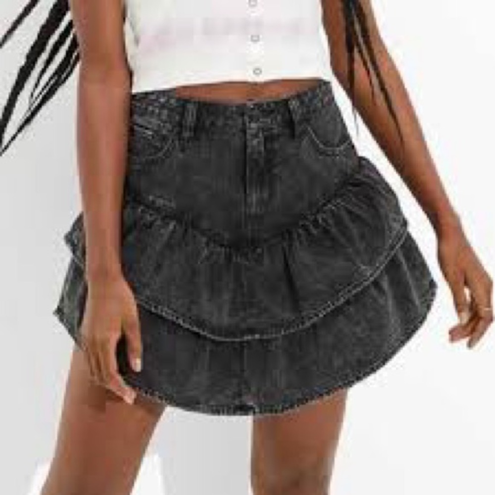 American Eagle Black Denim Ruffled Skirt